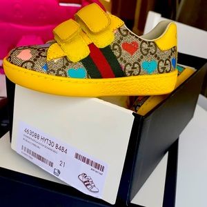 Toddler size 21/5 Gucci sneakers